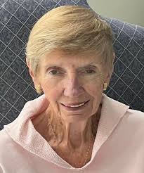 Elizabeth "Liz" Elgarten, 84, of Randolph, NJ, passed away June 11, 2019.  Born in Cuba then raised in Panama, she moved to the United States, where  she proudly became a citizen. Liz