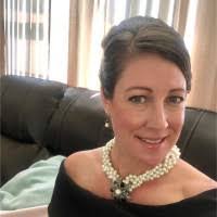 Lisa Wiggins's Instagram, Twitter & Facebook