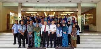 The graduate institute of international and development studies, or the graduate institute (french: Institute Of Graduate Studies University Of Malaya Home Facebook