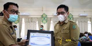 Perniagaan restoran, seperti yang lain, dikaitkan dengan persaingan yang hebat. Tlvrvsz7slkgsm