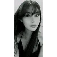 Perla Medina's Instagram, Twitter & Facebook