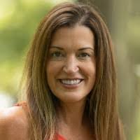 Gina Bacon's Instagram, Twitter & Facebook