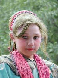 Blonde highlights is a must have trend, applicable for any base hair. Would A Dna Anaylsis Of Blond Haired Austrailian Aborigines Show Interbreeding With People From Europe Quora