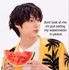Pin By Staydon Tstray On Txt In 2020 Meme Faces Funny Kpop Memes Kpop Memes
