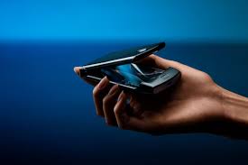 Motorola Razr Gets An Update With Foldable Touchscreen Display