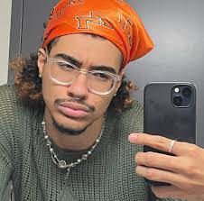 Mackenzie Castaneda's Instagram, Twitter & Facebook