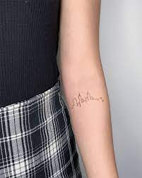 Mischief Tattoo New York En Instagram Nyc Skyline Zoom Ink Tattoo Girltattoo Newyork Tattoo New York Tattoo Nyc Tattoo Ink Tattoo