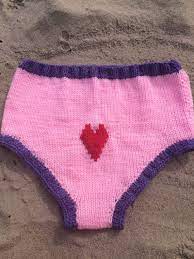 This tutorial gives you tips on how to size knockers for distribution. Pin On Etsy S World