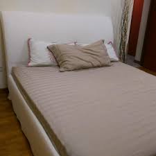 La qualità di un prodotto è raggiunta dopo un produttore studia i desideri e richieste del consumatore e li i motivi per acquisto vanvik letto ikea non sono noti durante la notte. This Weekend Only Final Reduction Queen Size Bed Frame From Ikea Furniture Home Living Furniture Bed Frames Mattresses On Carousell