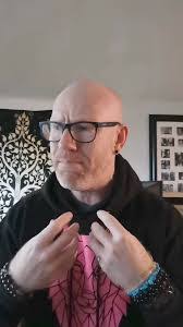 Derek Hanway's Instagram, Twitter & Facebook