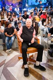 Browse the user profile and get inspired. Cid Moreira Nao E Facil Chegar Em Minha Idade Com Poucas Dores A Gazeta