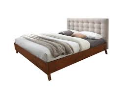 Il letto matrimoniale alla francese è più largo di 20 cm di uno a una piazza e mezzo: Letto Francesco Capitonne 140 X 190 Tessuto Beige E Legno