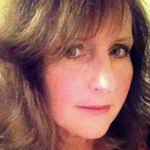 Dawn Nowlin's Instagram, Twitter & Facebook