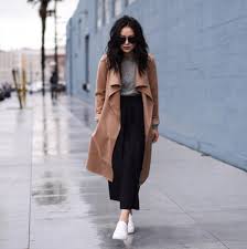 Scopri ricette, idee per la casa, consigli di stile e altre idee da provare. 17 Petite Bloggers Who Ll Give You Big Fashion Envy