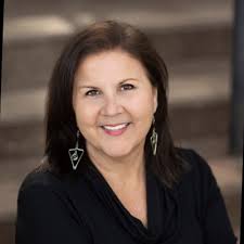 I am ecstatic to announce that I have accepted an offer to join The Lanier  Law Firm in their Houston office for the 2023 Summer Associate Program.