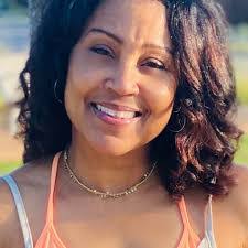 Sylvia Lemons's Instagram, Twitter & Facebook