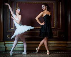 Black And White Swan Ballet Theatrical Ballet Fashion Fashion Black Fashion