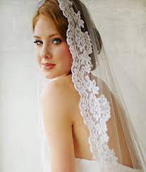 Christian Dream Interpretation Wedding Dress Velos De Novia Largos Peinados De Novia Con Velo Velos De Novia