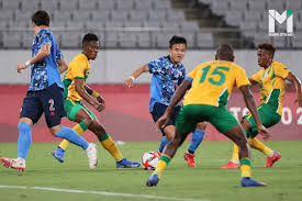 Football at the summer olympics) การแข่งขันฟุตบอลโอลิมปิกเริ่มขึ้นครั้งแรกในโอลิมปิกฤดูร้อน 1900 โดยกำหนดให้นักกีฬามาจากนักฟุตบอล. Argces2rr Udjm