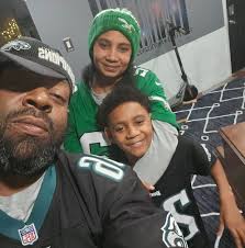 Cowboys scout Chris Vaughn got to draft his son, Deuce, during the 2023 NFL  Draft 🥹