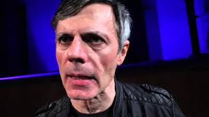 27 Settembre 2012 Http Www Teatrorossiaperto It Teatro Rossi Aperto Immaginiamo Un Nuovo Mondo Comunicato Di Apertura Italiano Quanto E Magico Entrare In Un Teatro E Vedere Spegnersi Le Luci Non So Perche C E Un Silenzio Profondo Ed Ecco Che