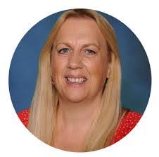 Agustina Romero's Instagram, Twitter & Facebook