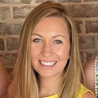 Shannon Dolan's Instagram, Twitter & Facebook