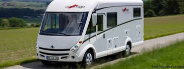 Ein wohnmobil, in der schweiz amtlich wohnmotorwagen, ist ein kraftfahrzeug mit einer zum wohnen geeigneten inneneinrichtung. Carthago Compactline I 138 Light Ein Vollintegriertes Wohnmobil Mit Bewahrtem Grundriss
