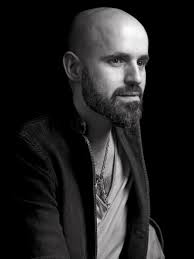 Qui êtes-vous, Jose Enrique Oña Selfa ?