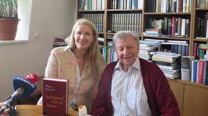 Der orf bestätigte eine diesbezügliche meldung des kurier, dessen chefredakteur portisch lange zeit war. Hugo Portisch Im Interview Der Woche O3 Sendungen