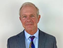 Akron man who sued over son's fentanyl death appears