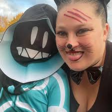 Desk with drawers and shelves for sale?