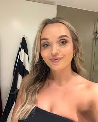 Sarah Scanlan (@sarahscanlan_) • Instagram photos and videos