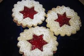 Schwabische Spitzbuben 3 Spitzbuben Platzchen Rezepte Weihnachten Platzchen Backen Rezepte