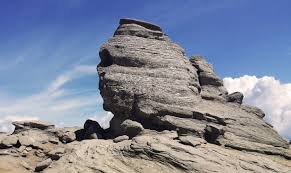 O nouă „vizită in locatia secreta din bucegi: Mizerie De Nedescris In Zona MunÈ›ilor Bucegi Babele È™i Sfixul Ingropate In Gunoaie Foto Impact