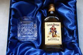 Personalised Gifts Alcohol Gifts With Free Delivery Cr8 A Gift Uk Alcohol Gift Set Alcohol Gifts Alcohol