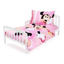 The vivid patterns and the bold, bright colors of these disney bed sheets almost bring little minnie to life. Disney Minnie Mouse 3 Piece Toddler Bedding Set 3 Piece Toddler Bedding Set By Baby Bedding Design