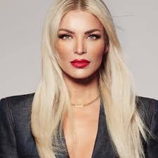 Katia Neof (@KatiaNeofytou)