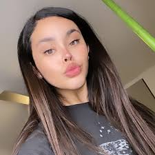 Jen Blanco Age: How Old Is This Social Media Star?