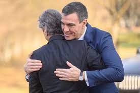 Sánchez se muestra “orgulloso” de la coalición y reivindica todas las leyes  de derechos de la mujer | España | EL PAÍS