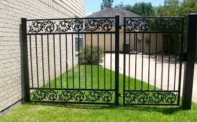 Tombak besi cor ornamen pagar tempa wroug iron klasik model p5. Pagar Besi Tempa Rustic 3 Varian Solusiruma Com