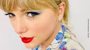 Taylor Swift revela tracklist y colaboraciones nuevo álbum