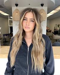 Check spelling or type a new query. 28 Of The Best Hairstyles For Square Faces In 2021