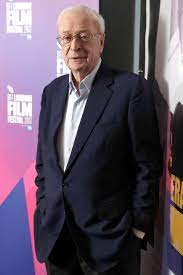 He is the author of several books, an actor and producer. Michael Caine Starportrat News Bilder Gala De