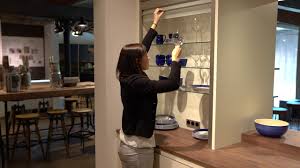 Ihre jalousie schrank sollte selbstverständlich finden zu hundert prozent zu ihrer vorstellung passen, damit sie alternative als käufer hinterher nicht von ihrer neuanschaffung enttäuscht werden! Produktvideo Jalousie Aufsatzschrank Youtube