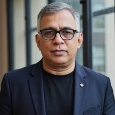 Mayur Abhaya MD and CEO of LifeCell International Pvt.Ltd 1️⃣ Mayur…