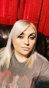 Christie Blair's Instagram, Twitter & Facebook