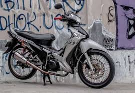 Setelah itu, modifikasi supra x 125 terbaru bisa dilakukan dengan mengurangi berat piston motor anda. Modifikasi Supra X 125 Drag Thailook Simple Road Race Lengkap