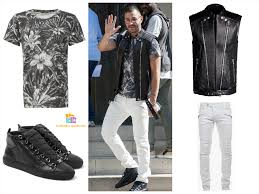 He has not played for his country since 2015 as a result of his alleged involvement in an attempted blackmail case. F Tballer Garder Be Karim Benzema Wore 1 Balmain Floral Print