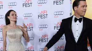 + body measurements & other facts. Angelina Jolie Trauert Brad Pitt Noch Nach Letzten Jahre Waren Hart